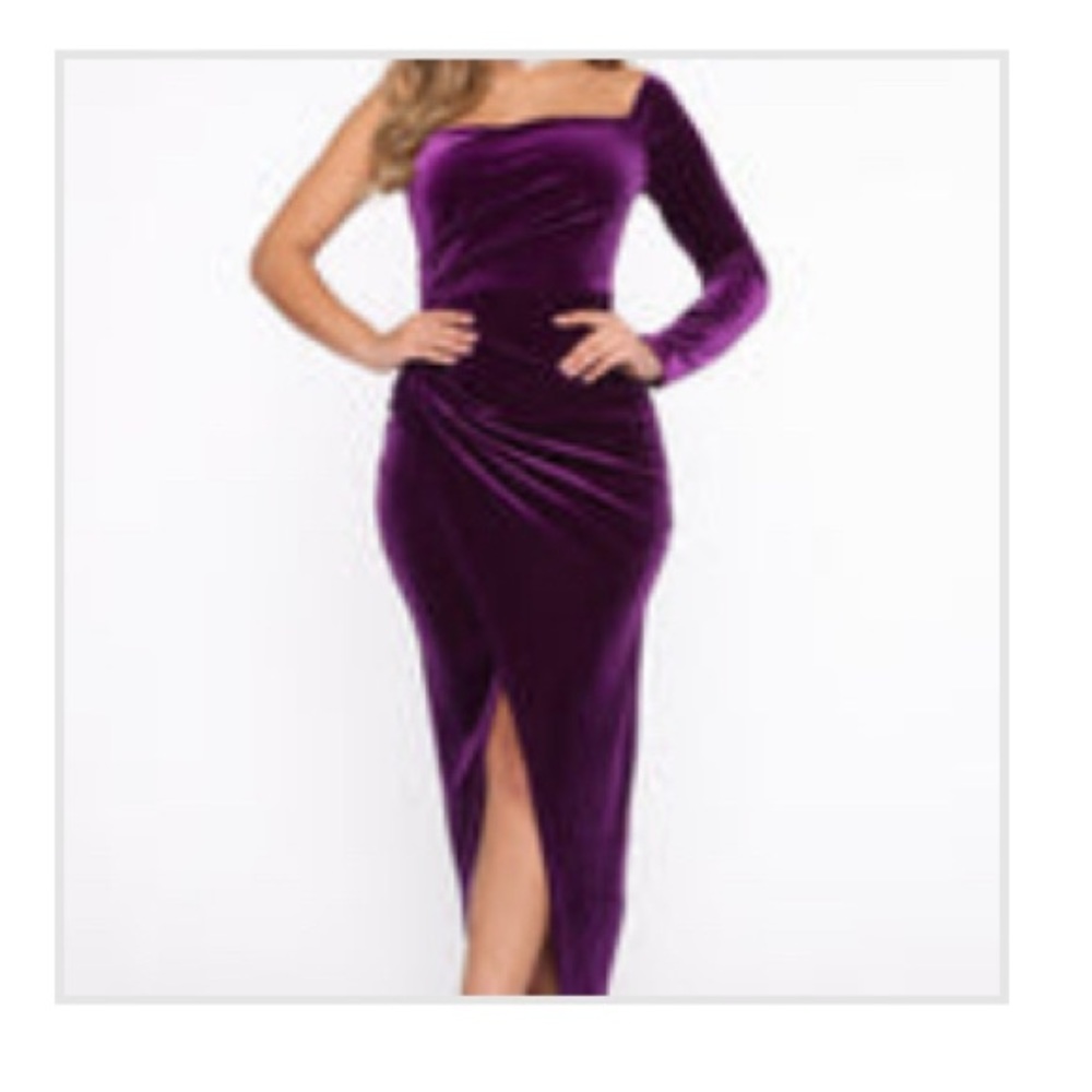 Fashion Nova ❤︎︎ Day & Night - That special something velvet maxi dress - purple